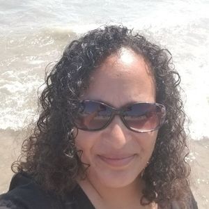 Meet your Posher, Serena